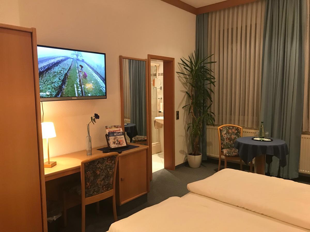 Gasthof & Hotel Goldener Hirsch Bad Berneck im Fichtelgebirge Kültér fotó