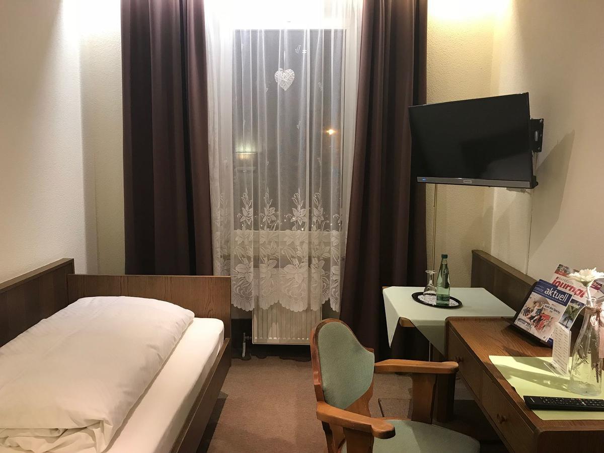 Gasthof & Hotel Goldener Hirsch Bad Berneck im Fichtelgebirge Kültér fotó
