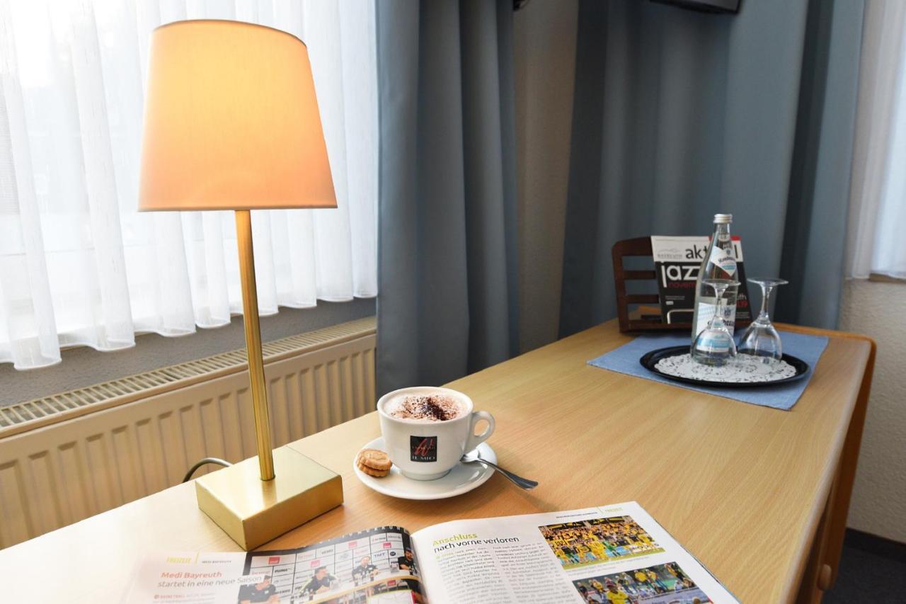 Gasthof & Hotel Goldener Hirsch Bad Berneck im Fichtelgebirge Kültér fotó