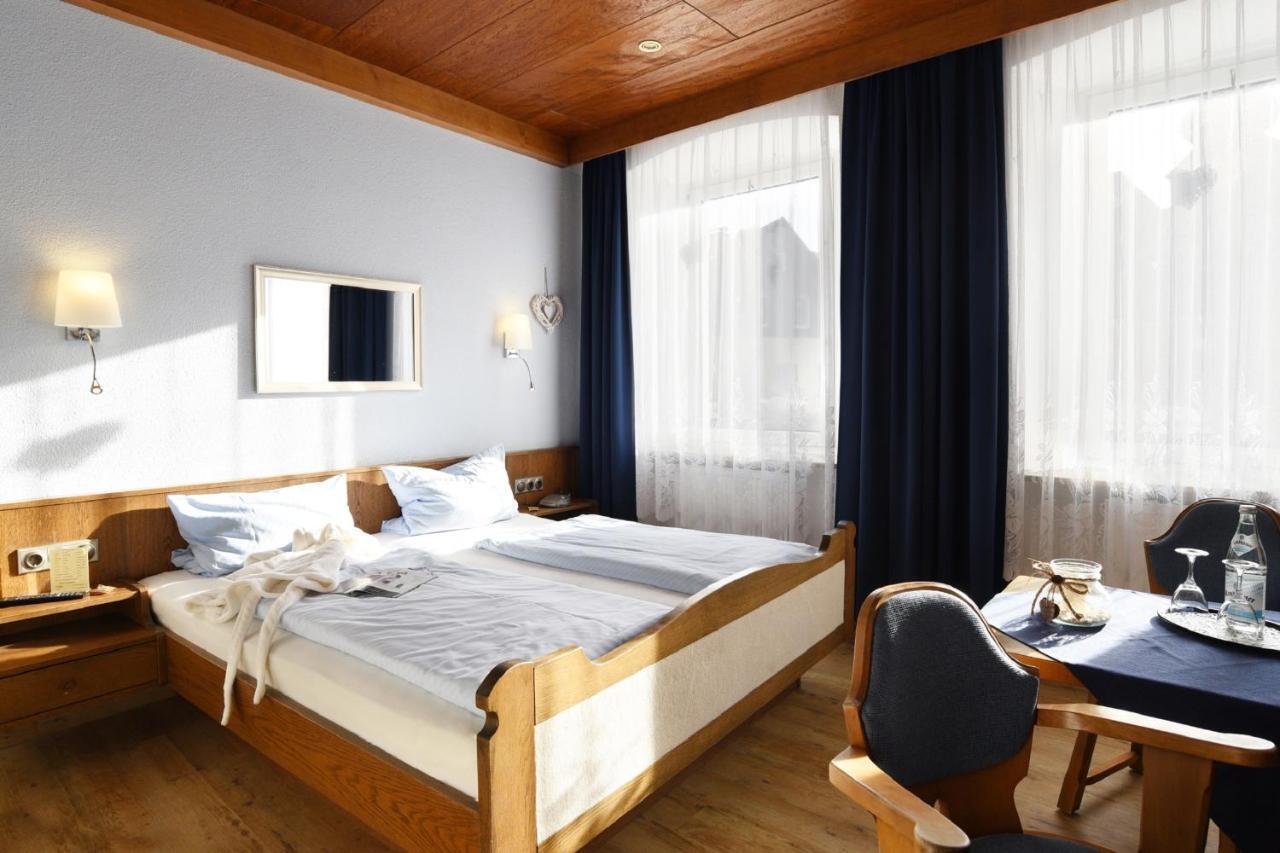 Gasthof & Hotel Goldener Hirsch Bad Berneck im Fichtelgebirge Kültér fotó