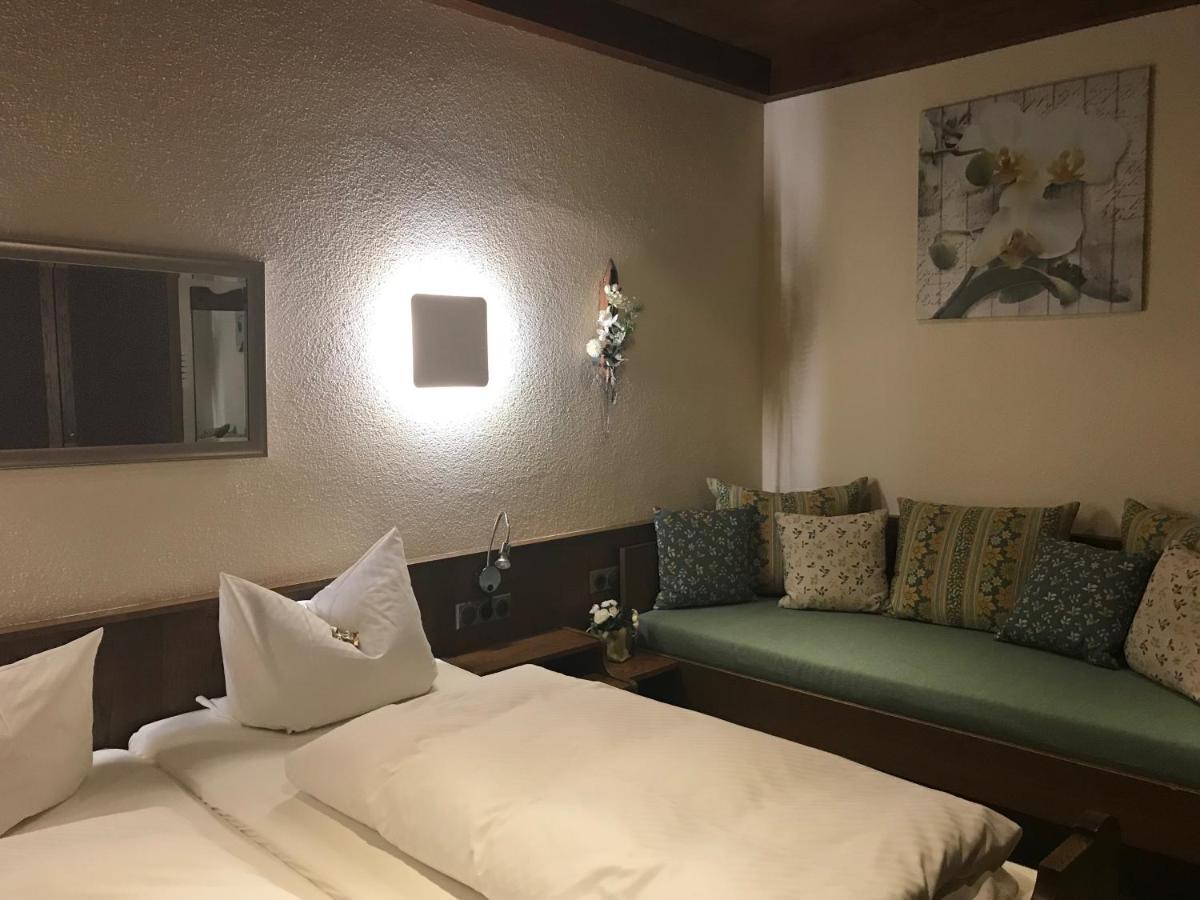 Gasthof & Hotel Goldener Hirsch Bad Berneck im Fichtelgebirge Kültér fotó